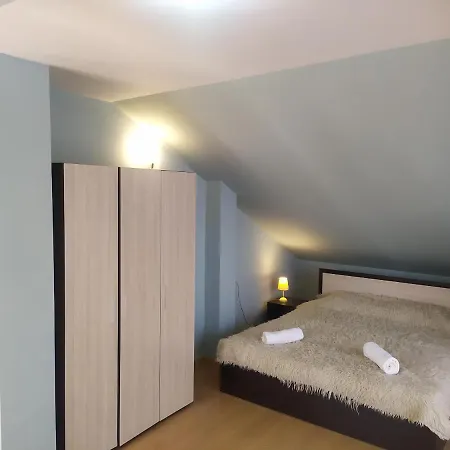 Mountain Sunrise Apartment Bansko