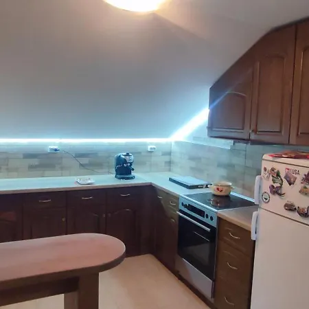 Mountain Sunrise Apartment *