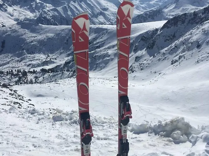 Апартамент Mountain Sunrise